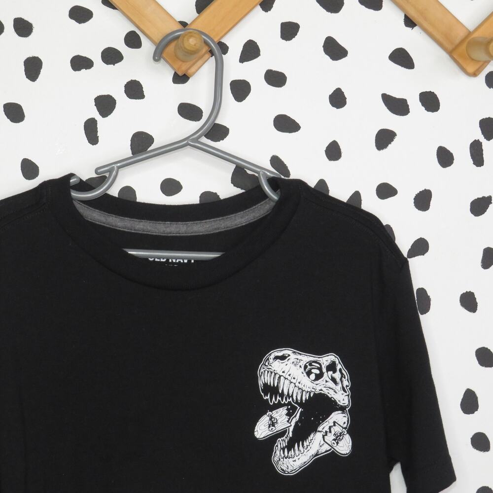 Old Navy Black Dinosaur Skateboard Boys Graphic T-Shirt - Picture 2 of 6